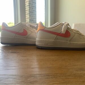 Nike Kids' White and Pink Sneakers